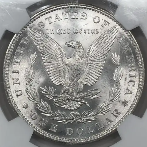 1888 VAM-16 DDR WREATH (3)