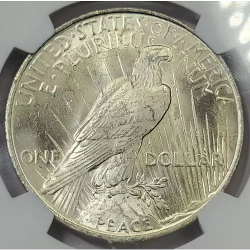 1922