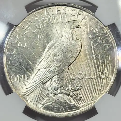 1922