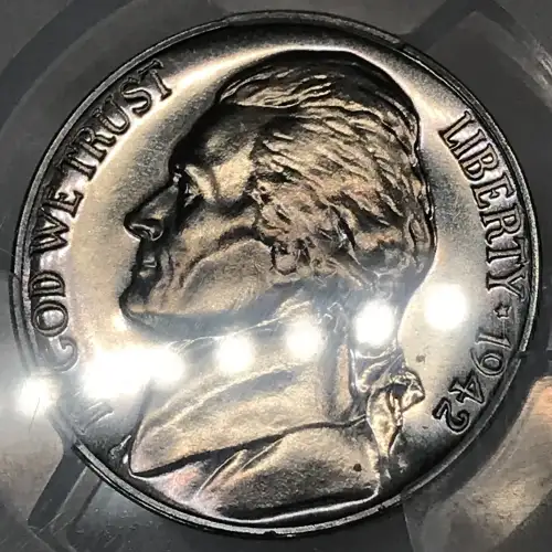 1942 5C Nickel (2)