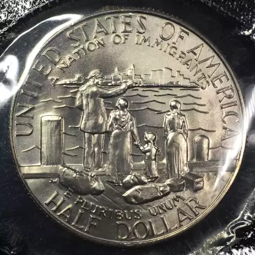 1986-D Statue of Liberty Uncirculated Clad Half Dollar w US Mint OGP - Box & COA (4)