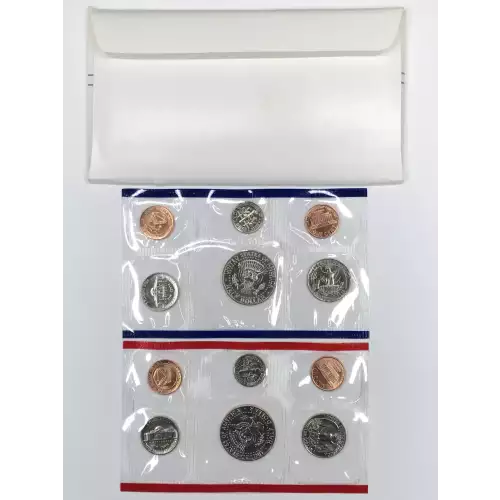 1988 US Mint Uncirculated Coin Set - P & D (3)