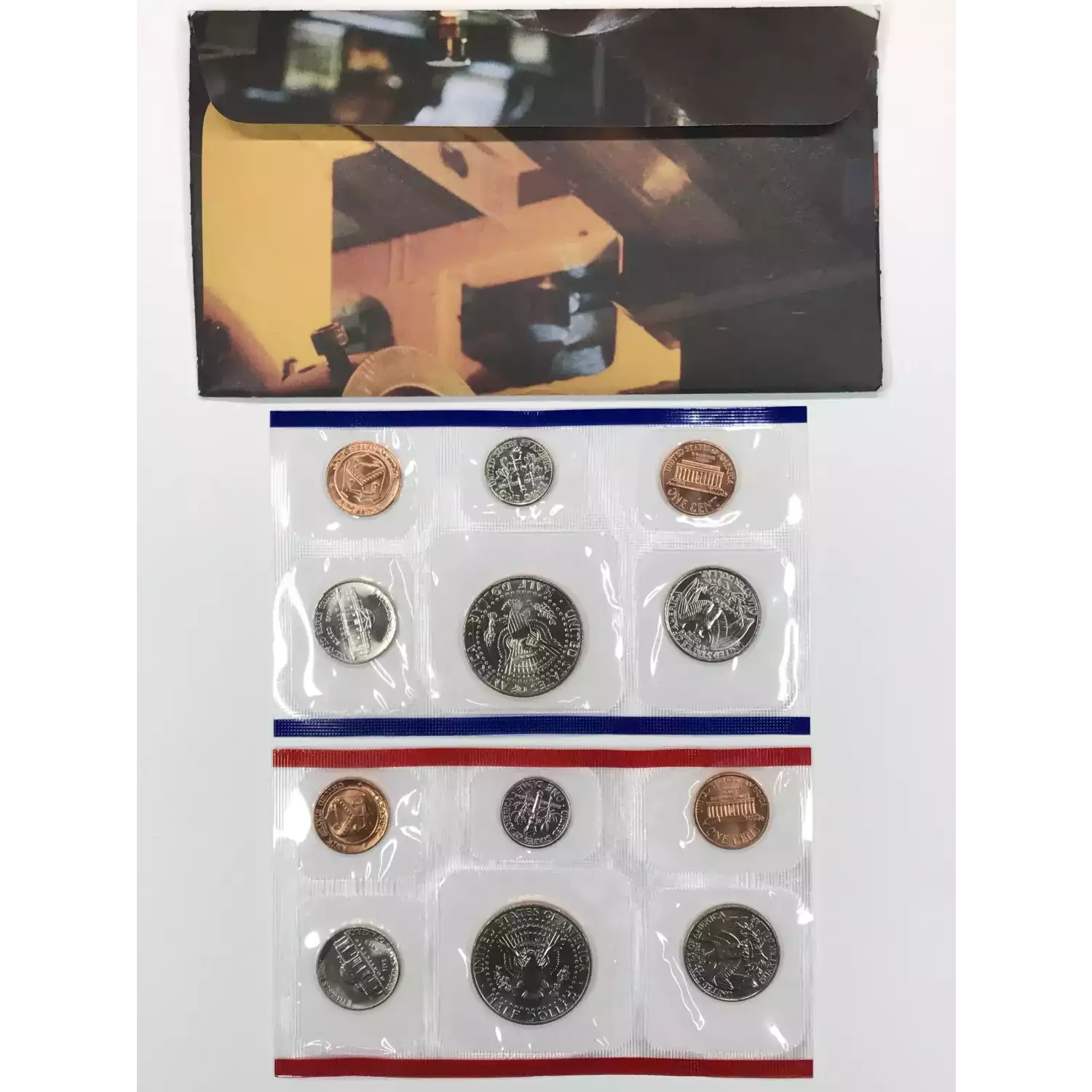1995 US Mint Uncirculated Coin Set - P & D (2)