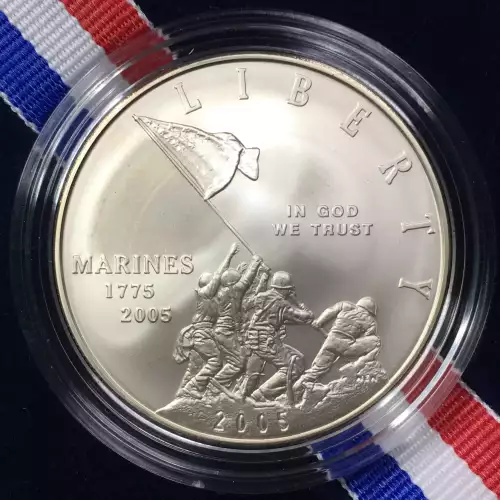 2005 P Marine Corps 230th Anniversary Uncirculated Silver Dollar w Box & COA (2)