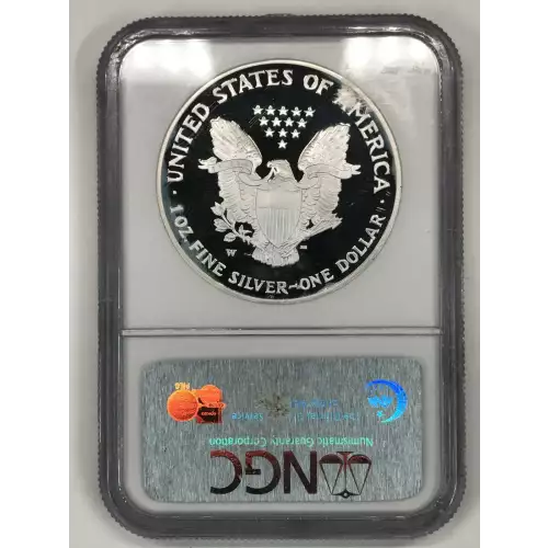 2005 W  ULTRA CAMEO