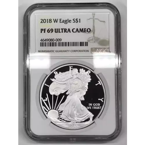 2018 W  ULTRA CAMEO