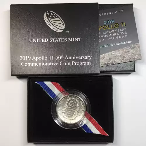 2019-D Apollo 11 50th Anniversary Uncirculated Clad Half Dollar w US Mint OGP