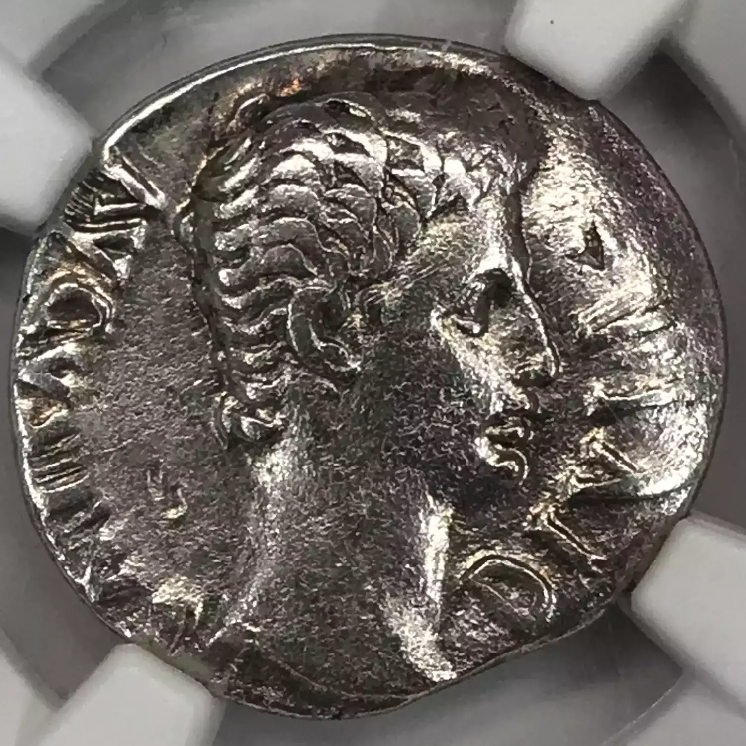 Augustus, 27 BC-AD 14   (4)