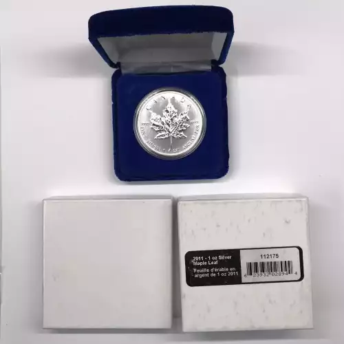 Canada 1 oz Silver Maple Leaf $5 Coin (generic, any year, any type)