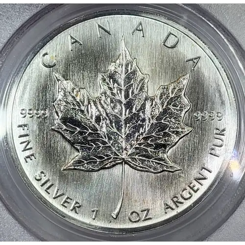 Canada 1 oz Silver Maple Leaf $5 Coin (generic, any year, any type) (4)