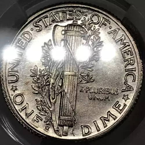 Dimes---Winged Liberty Head or Mercury 1916-1945 -Silver- 1 Dime (5)