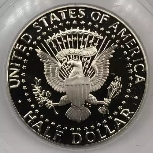 Half Dollars---Kennedy 1971-Present -Copper-Nickel- 0.5 Dollar (2)
