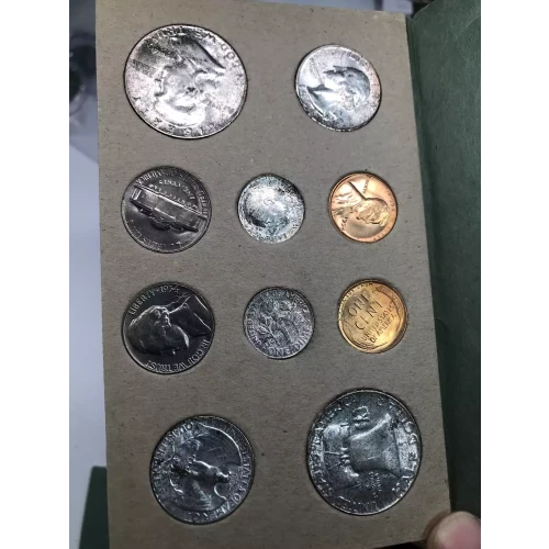 Proof and Mint Sets -Mint Sets--Uncirculated Set PDS ($5.46 FV) -- Set (1951-1954) (2)